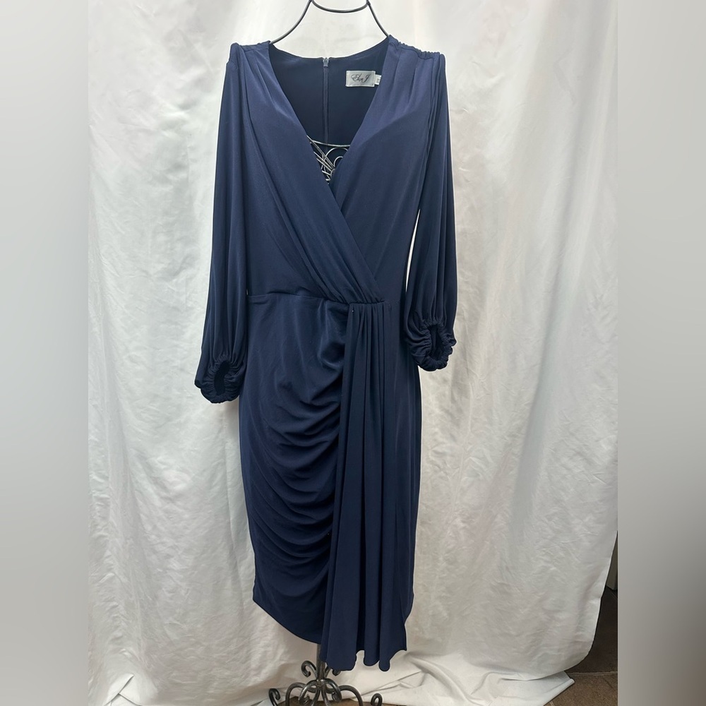 Eliza J navy knee length ruched dress size 10